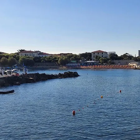 500 Mt Dal Mare 아파트 *